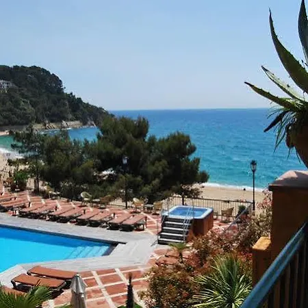 Rigat Park & Hotel