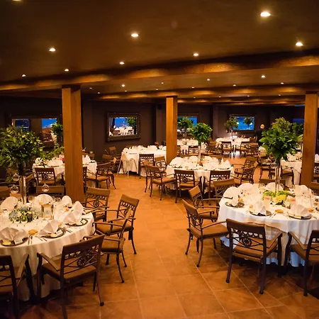 ホテル Rigat Park & 5*