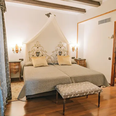 Rigat Park & Hotell 5*