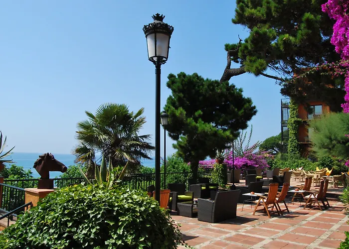 Rigat Park & Hotel