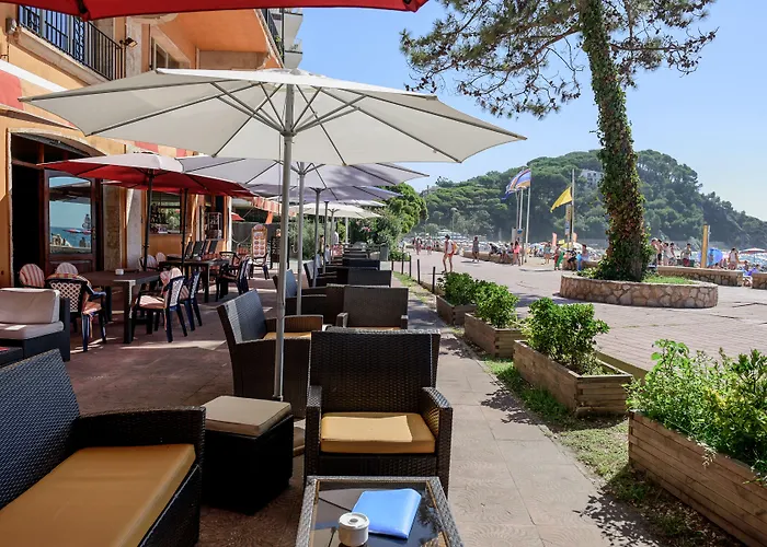 Rigat Park & Hotel